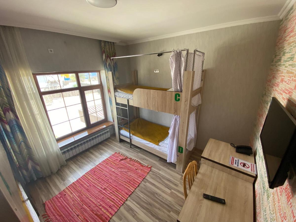 Azimut Hotel Balykchy ภายนอก รูปภาพ