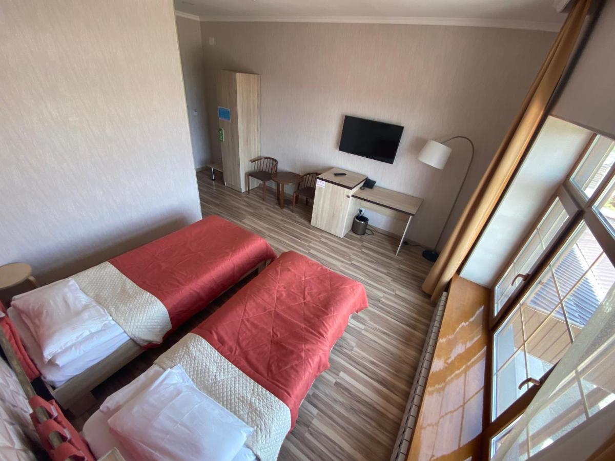 Azimut Hotel Balykchy ภายนอก รูปภาพ