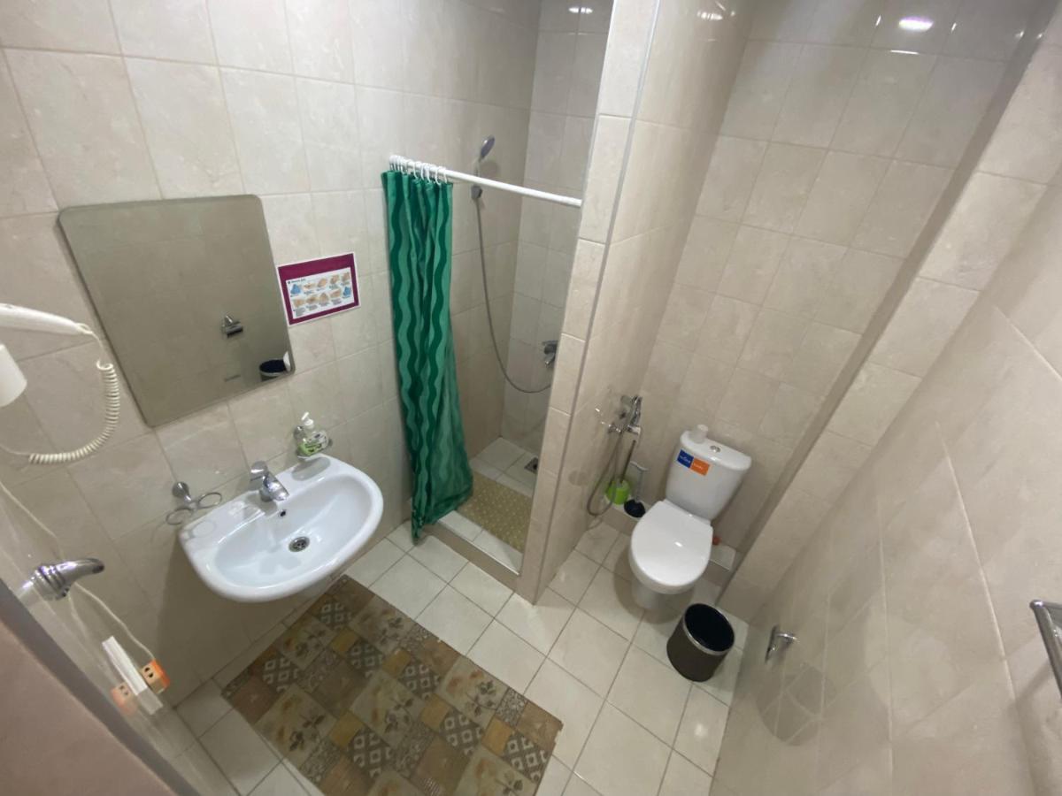 Azimut Hotel Balykchy ภายนอก รูปภาพ